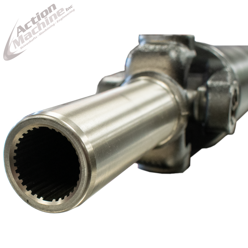 Custom Driveshaft & Slip Yoke - 4" Stl. 1410, GM 32 Spline (Long) (Sku: 4S1410-P(long))