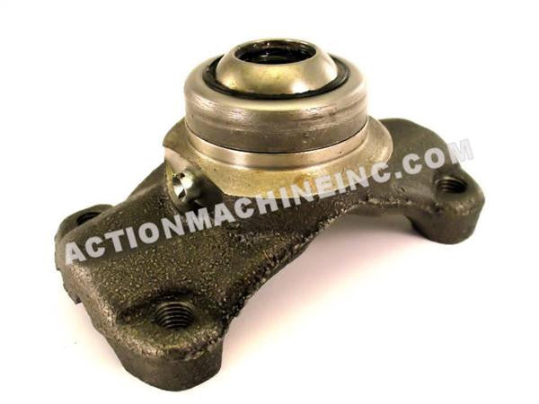 Spicer 211179X Socket Yoke